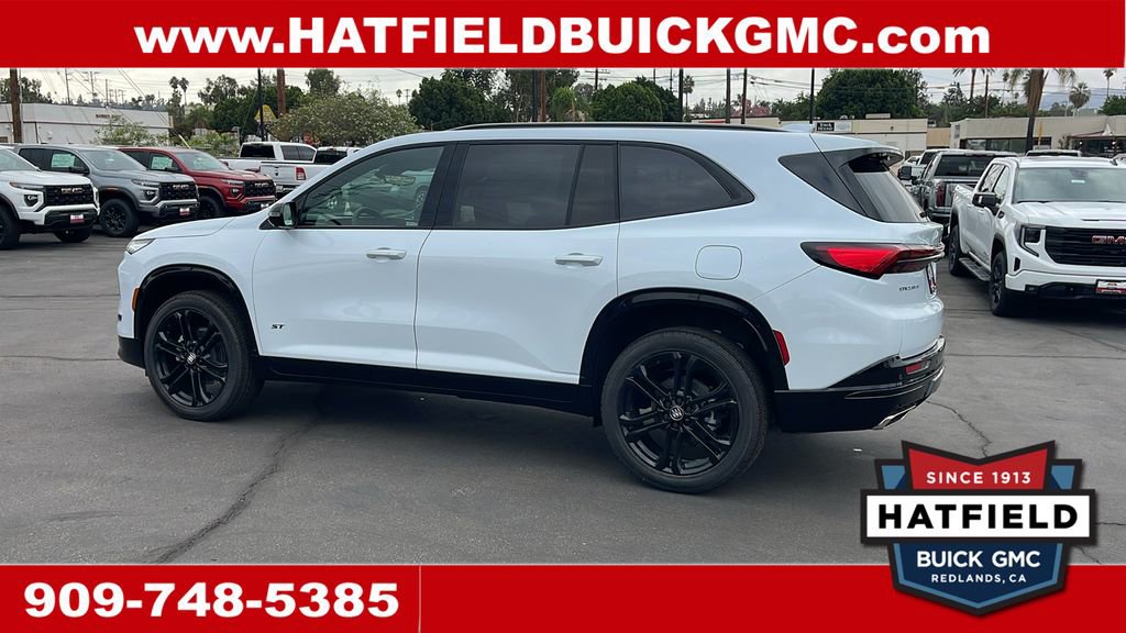 2026 Buick Enclave Sport Touring photo 2