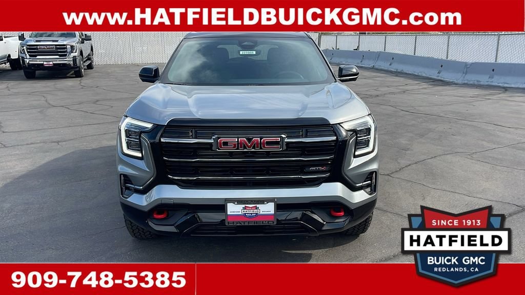 2027 GMC Terrain AT4 - Photo 8