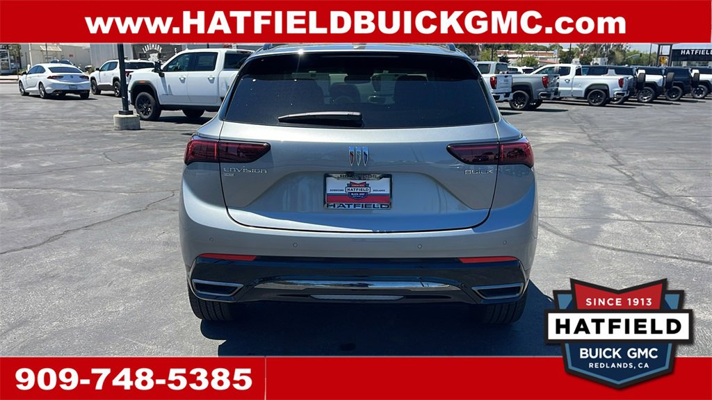 2025 Buick Envision Sport Touring photo 4