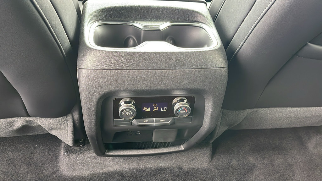 2026 Buick Enclave Sport Touring - Photo 16