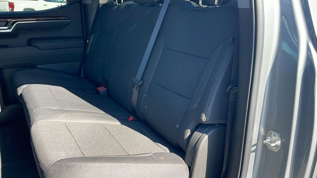 2026 GMC Sierra 1500 SLE - Photo 13