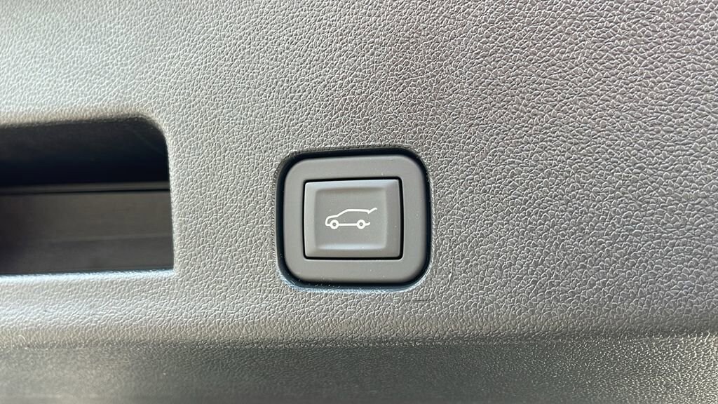 2025 GMC Acadia Elevation - Photo 28