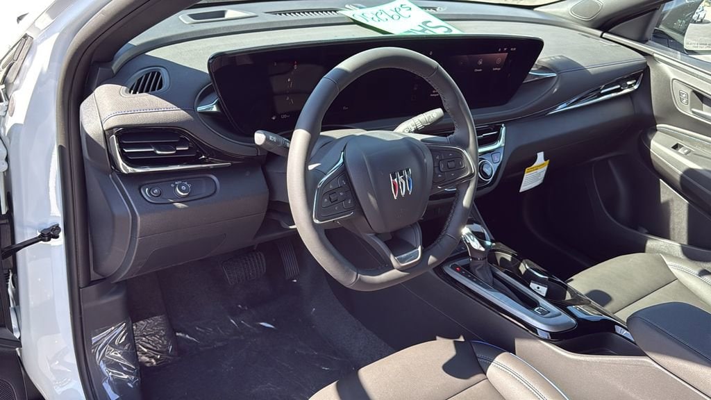2026 Buick Envista Sport Touring - Photo 10