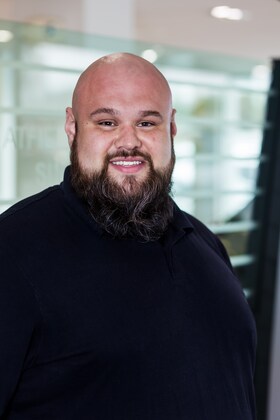 Staff member Kevin Hidalgo-Marin from ID_340f03b9eec3