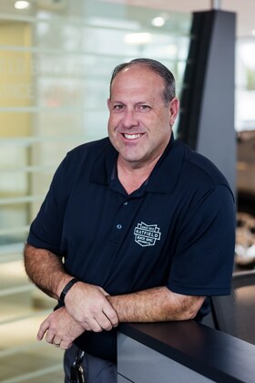 Staff member Mickey Heaton from ID_340f03b9eec3