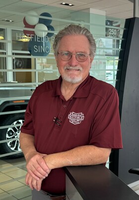 Staff member Michael Jacobs from ID_340f03b9eec3