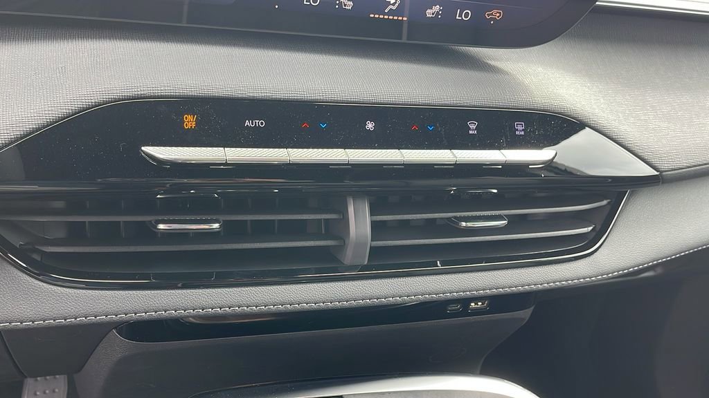 2026 Buick Enclave Sport Touring - Photo 18