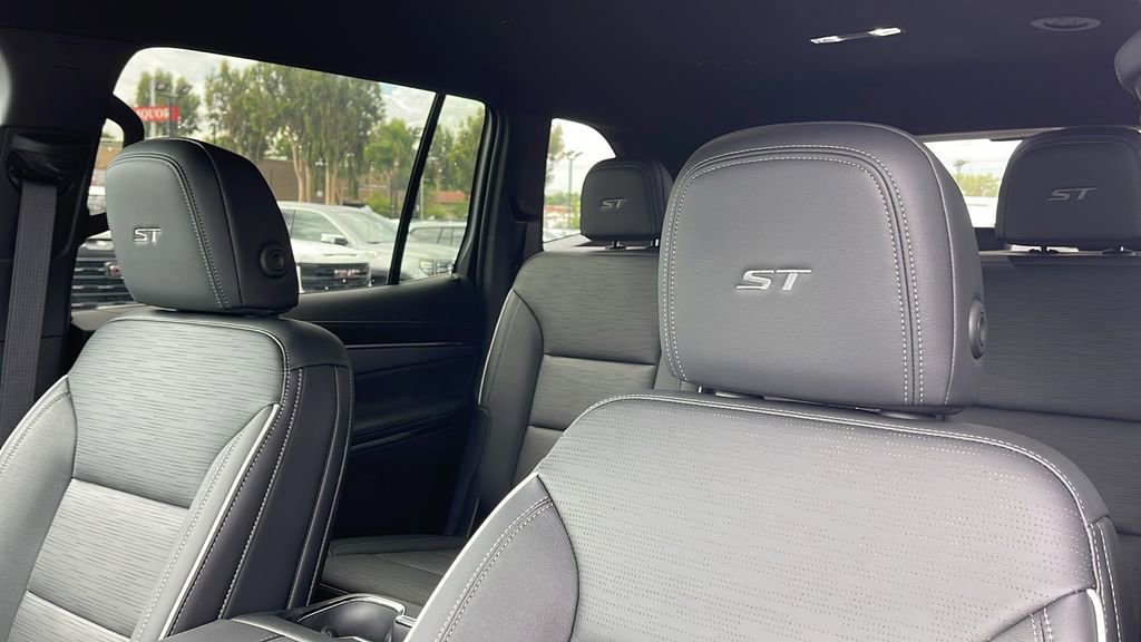 2026 Buick Enclave Sport Touring - Photo 12