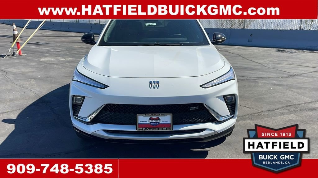 2026 Buick Envista Sport Touring photo 3