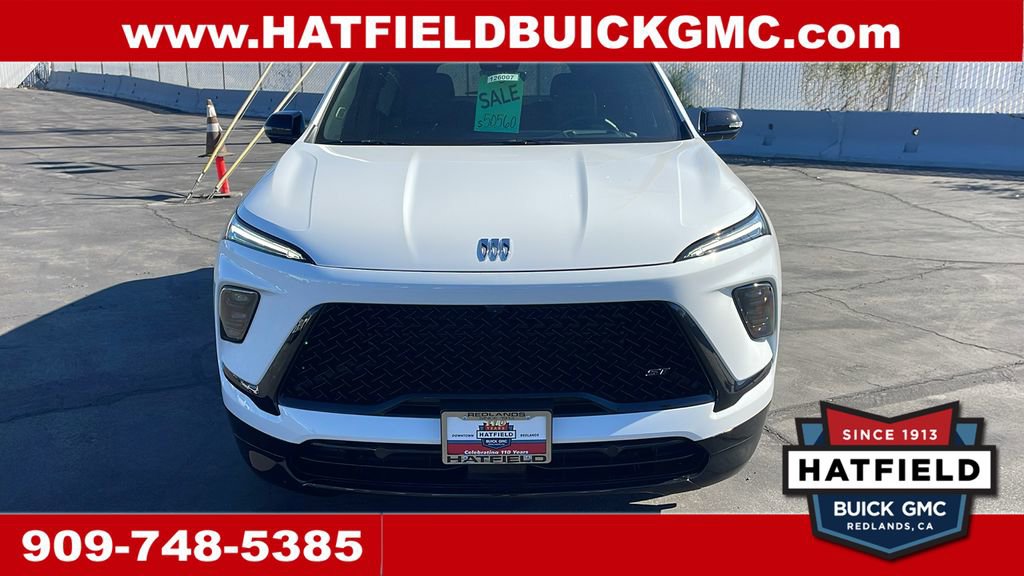 2026 Buick Enclave Sport Touring photo 3