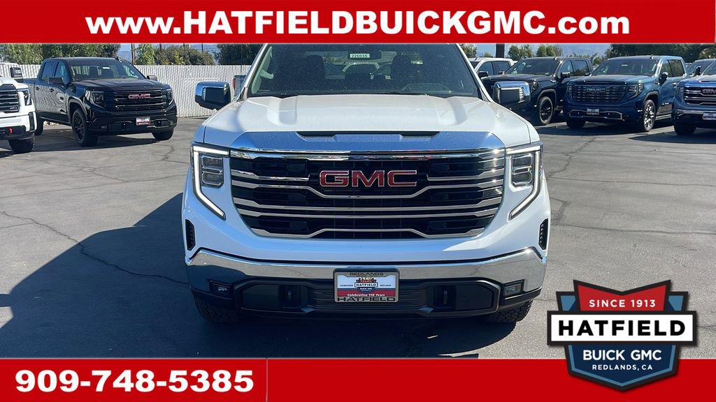 2026 GMC Sierra 1500 SLT photo 3