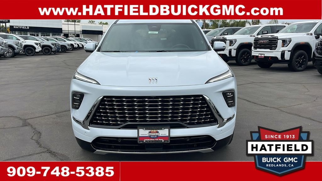 2026 Buick Enclave Avenir photo 3