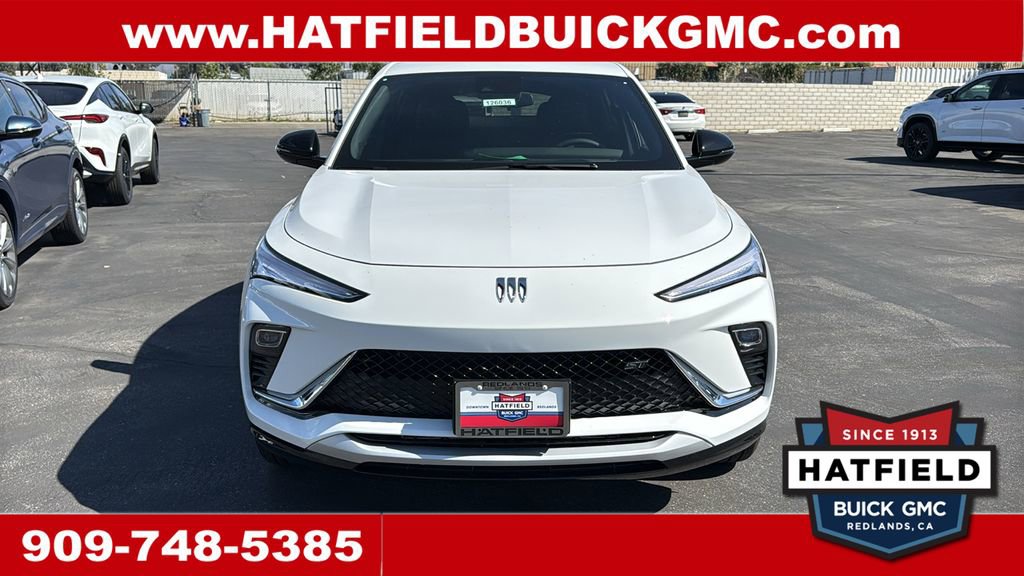 2026 Buick Envista Sport Touring photo 3