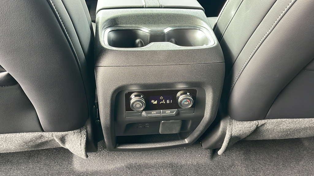 2026 Buick Enclave Sport Touring - Photo 18