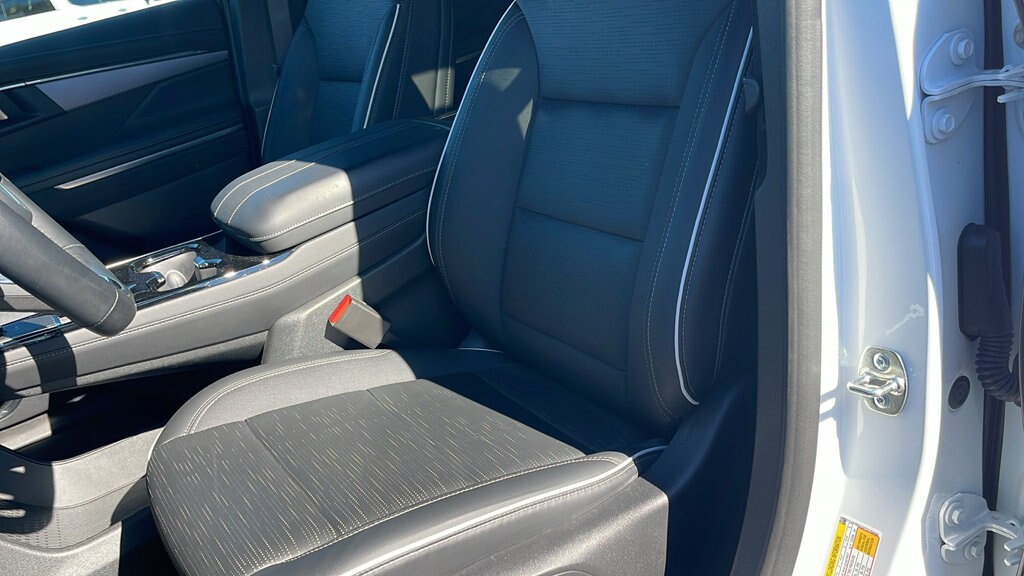 2026 Buick Enclave Sport Touring - Photo 10