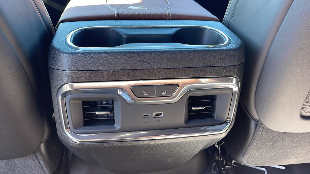 2026 GMC Sierra 1500 Denali Ultimate - Photo 18