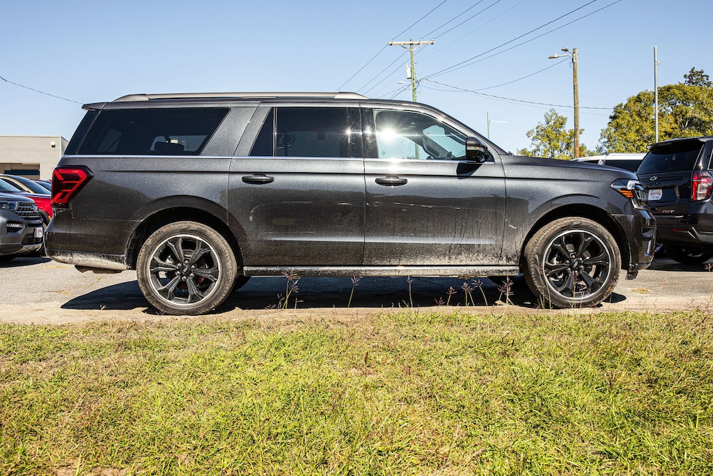 Used 2024 Ford Expedition Max Limited Limited 4x4