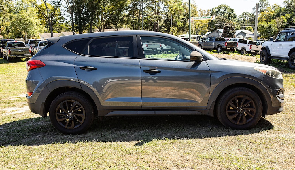 Used 2018 Hyundai Tucson SE SE FWD