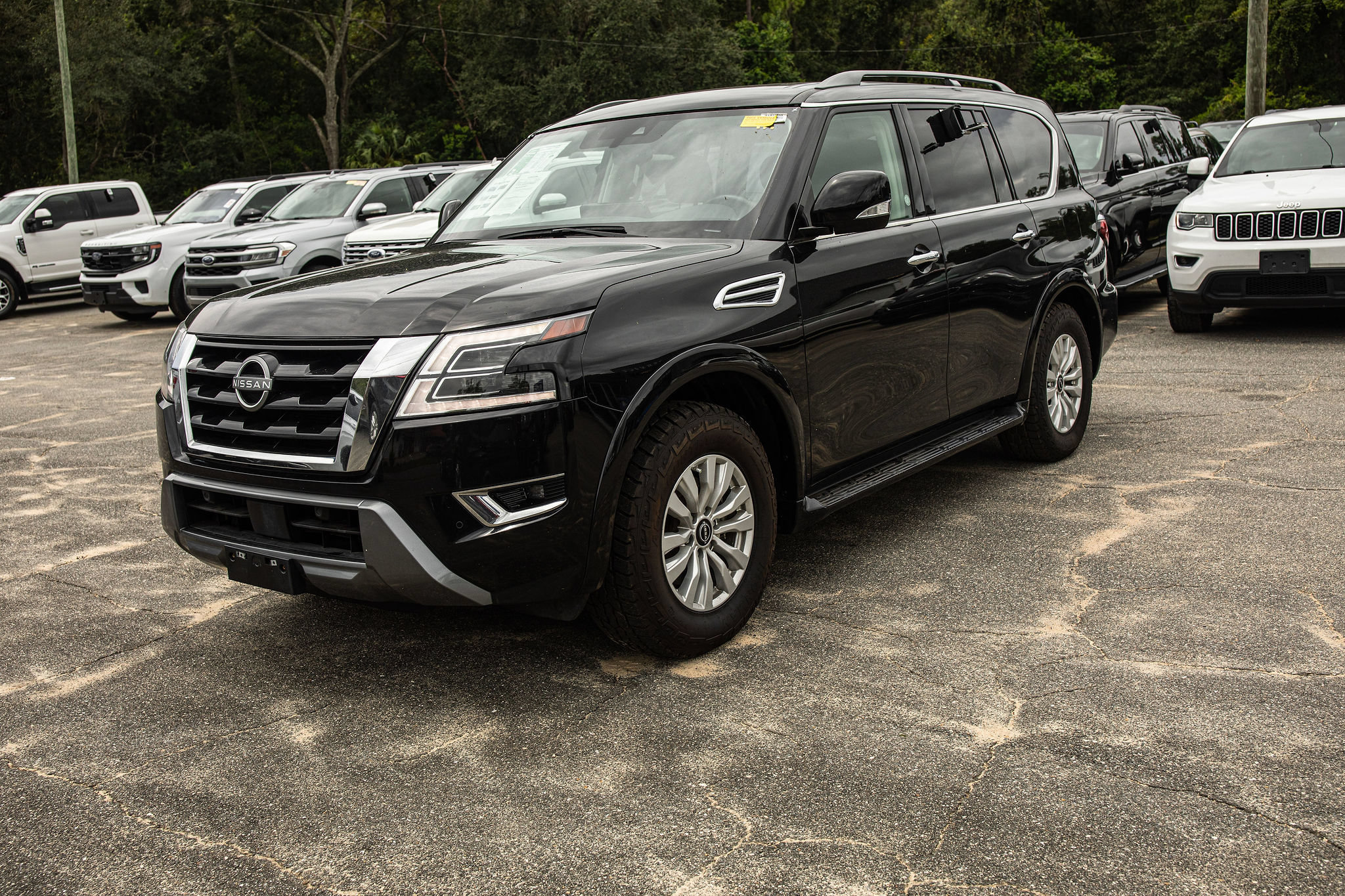 2023 Nissan Armada SV