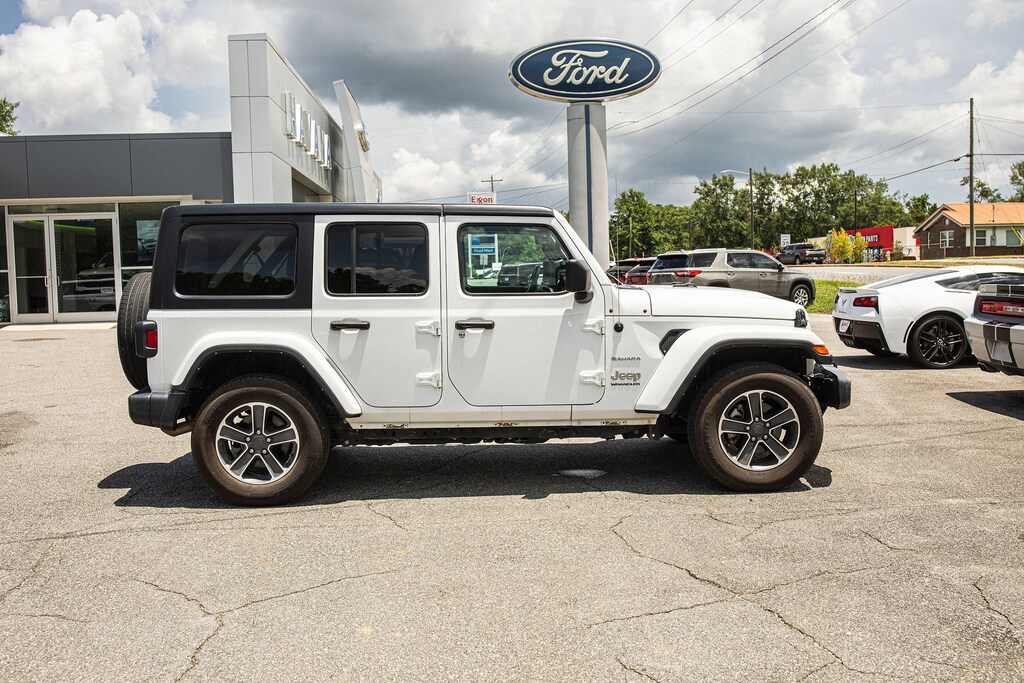 Used 2023 Jeep Wrangler Sahara Sahara 4x4