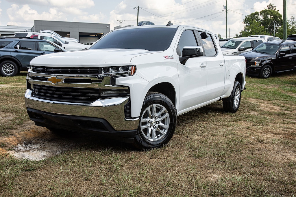 Used 2019 Chevrolet Silverado 1500 LT 4WD Crew Cab 157 LT