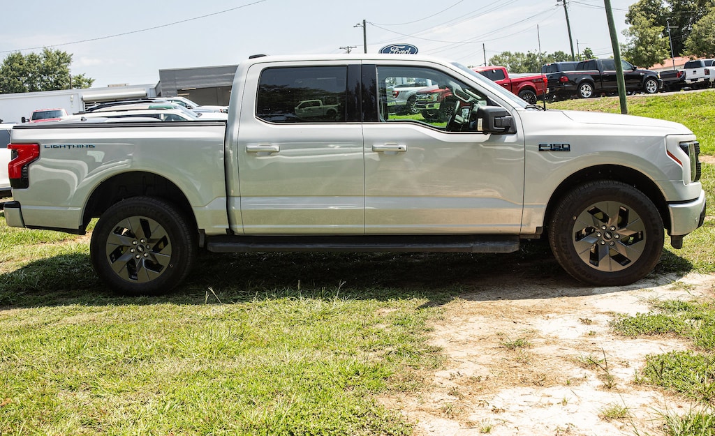 Used 2025 Ford F-150 Lightning Flash Flash 4WD SuperCrew 5.5 Box