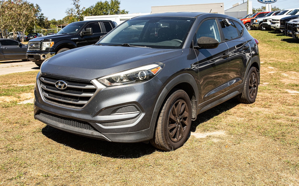 Used 2018 Hyundai Tucson SE SE FWD