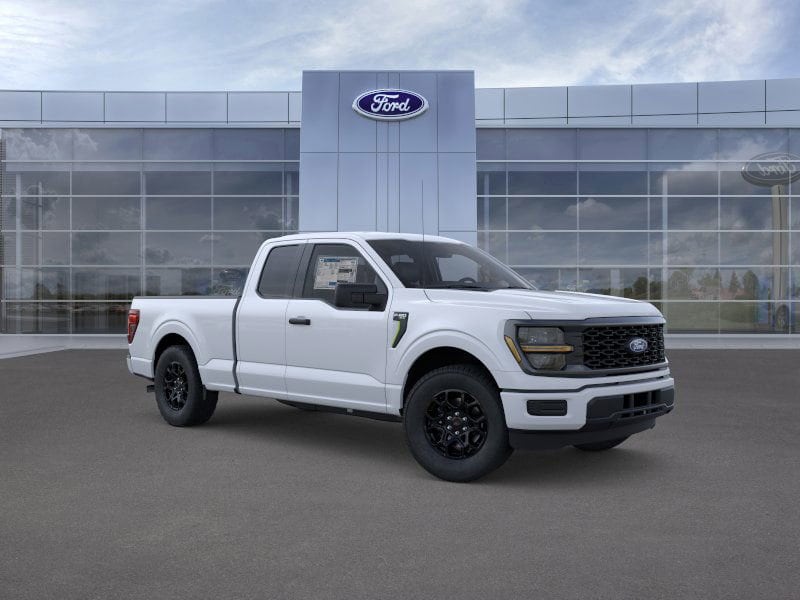 2025 Ford F-150 STX's photo