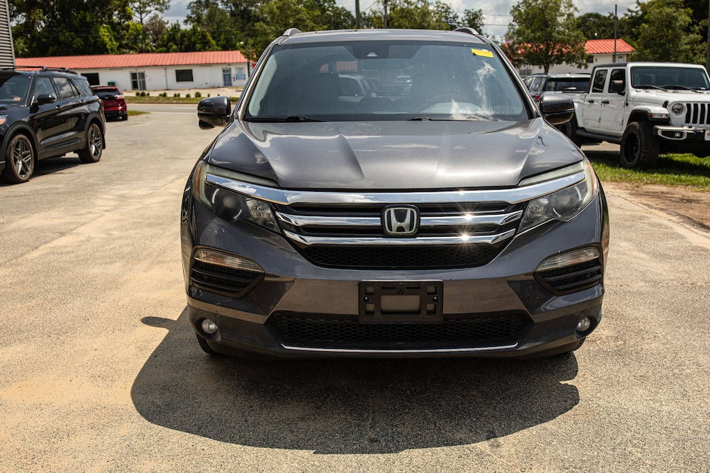 Used 2017 Honda Pilot Touring Touring 2WD