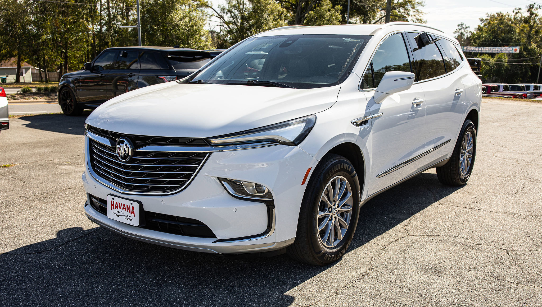 2023 Buick Enclave Essence's photo