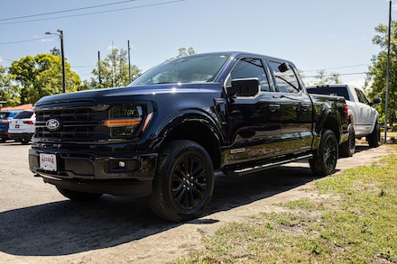 2025 Ford F-150 XLT XLT 4WD SuperCrew 5.5 Box