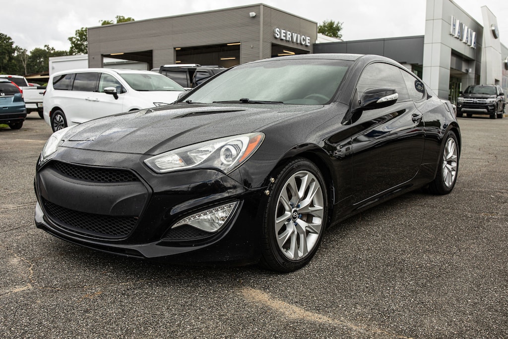 Used 2016 Hyundai Genesis Coupe 3.8L Base 3.8L Auto Base w/Black Seats