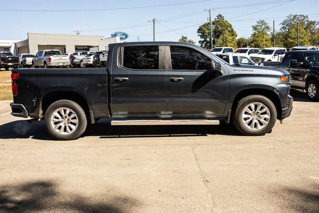Used 2021 Chevrolet Silverado 1500 Custom 2WD Crew Cab 147 Custom