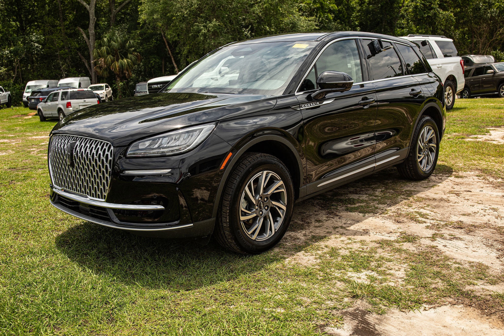 2025 Lincoln Corsair Premiere FWD's photo