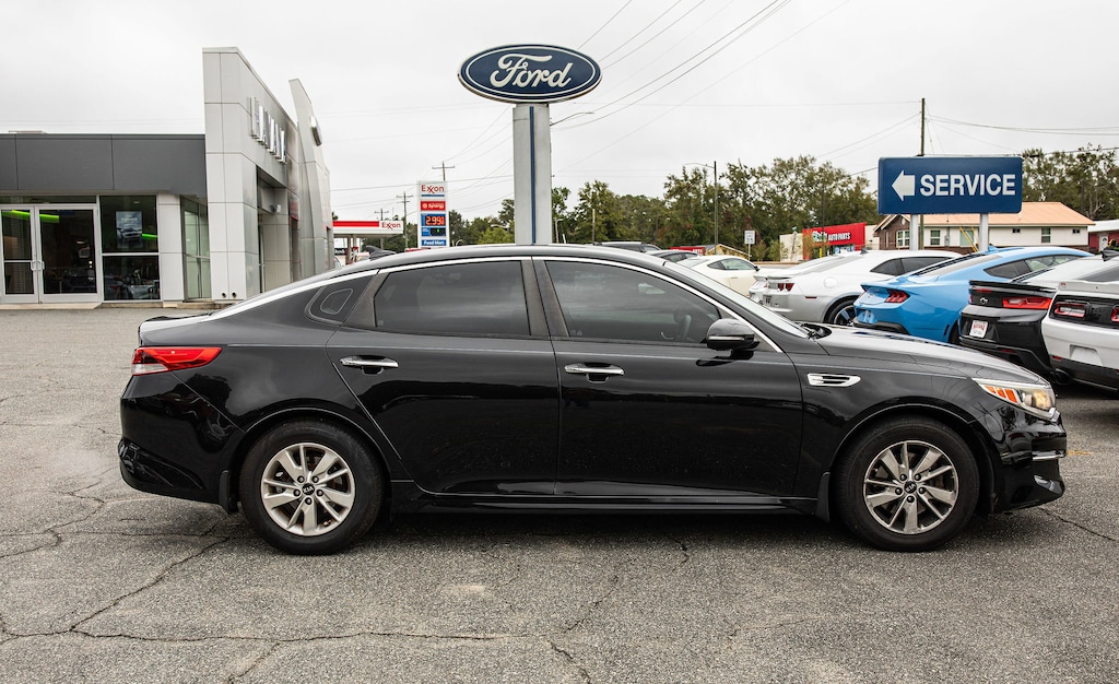 Used 2016 Kia Optima LX Sedan