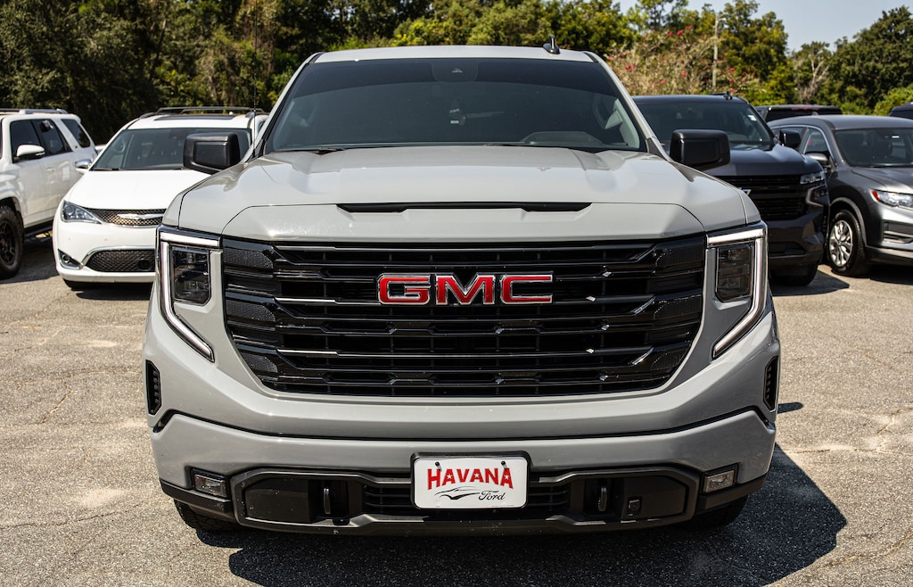 Used 2024 GMC Sierra 1500 Elevation 4WD Crew Cab 147 Elevation w/3SB