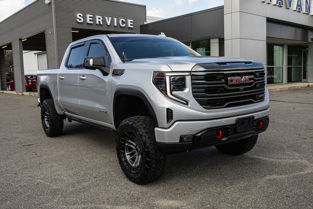 Used 2022 GMC Sierra 1500 AT4 4WD Crew Cab 147 AT4