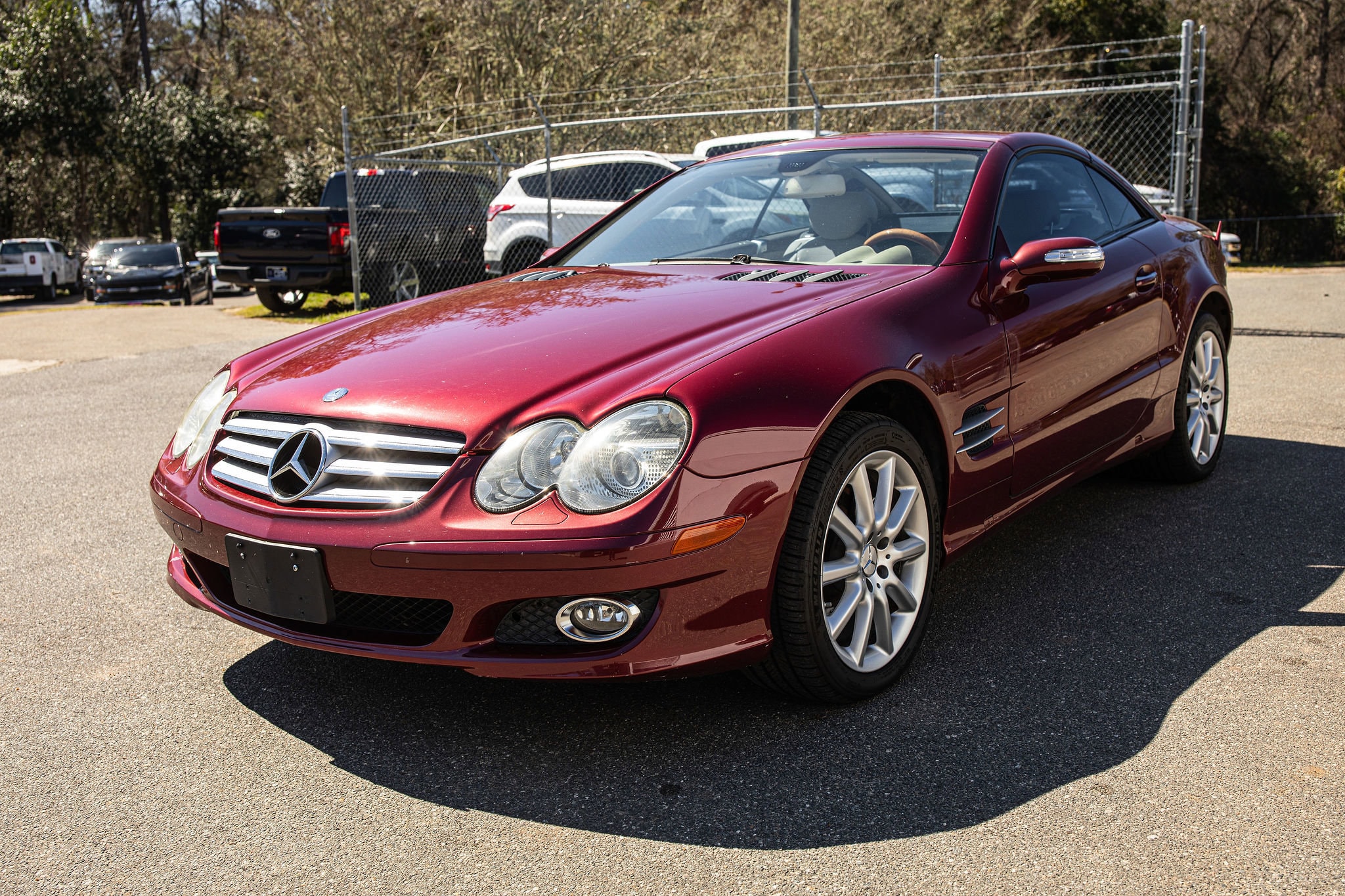 Used 2007 Mercedes-Benz SL-Class SL550 with VIN WDBSK71F57F135527 for sale in Havana, FL