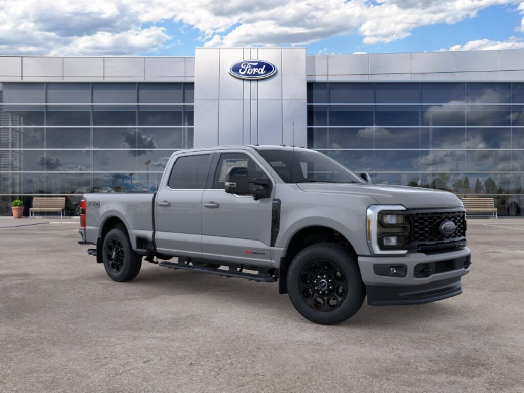 New 2026 Ford Super Duty F-350 SRW LARIAT TRUCK