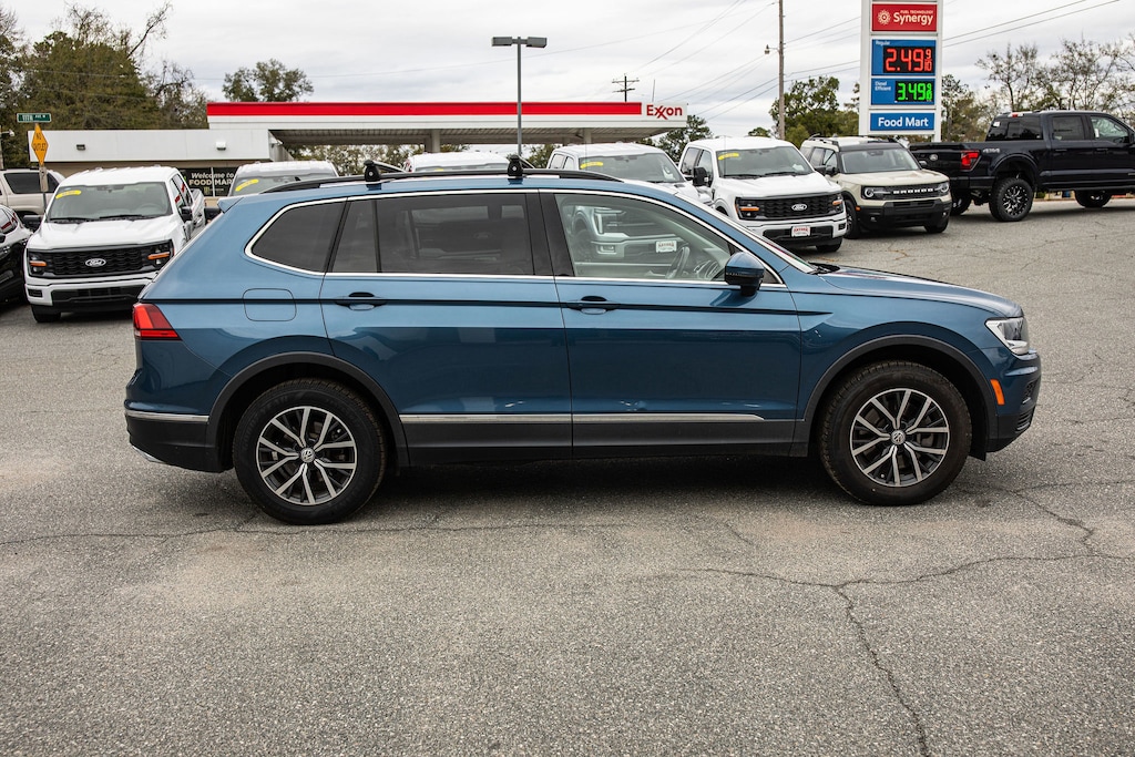 Used 2020 Volkswagen Tiguan SE 2.0T SE FWD