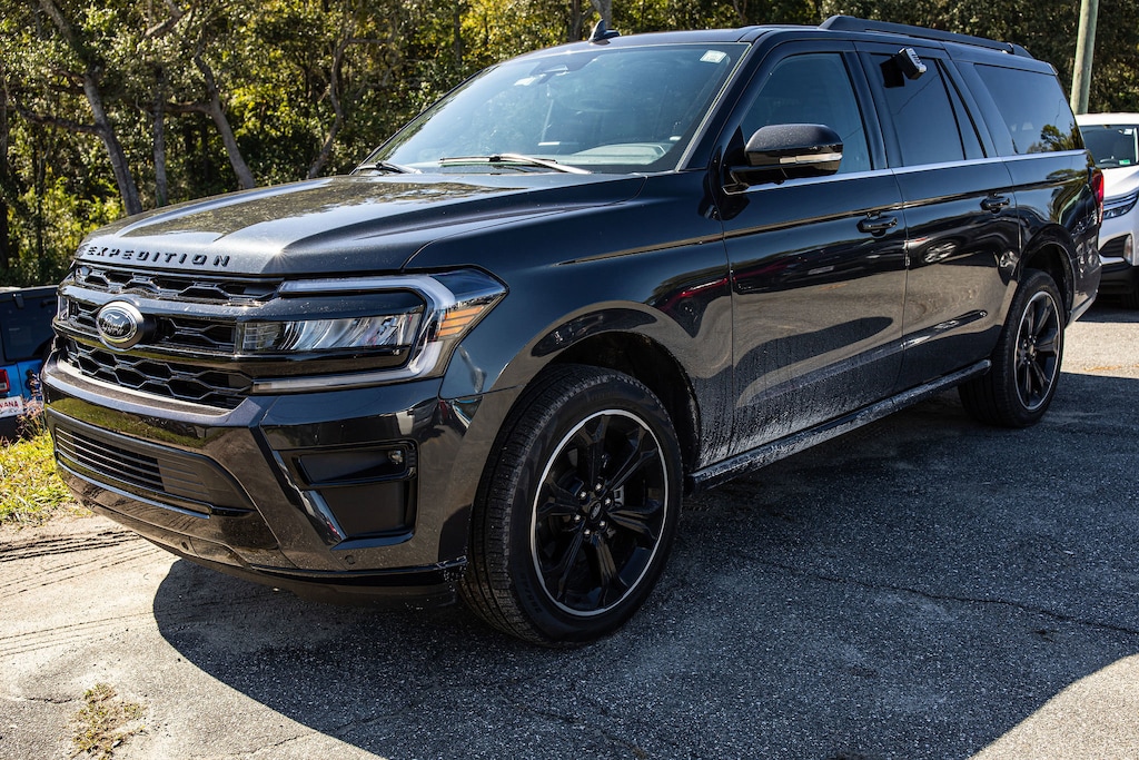 Used 2024 Ford Expedition Max Limited Limited 4x4