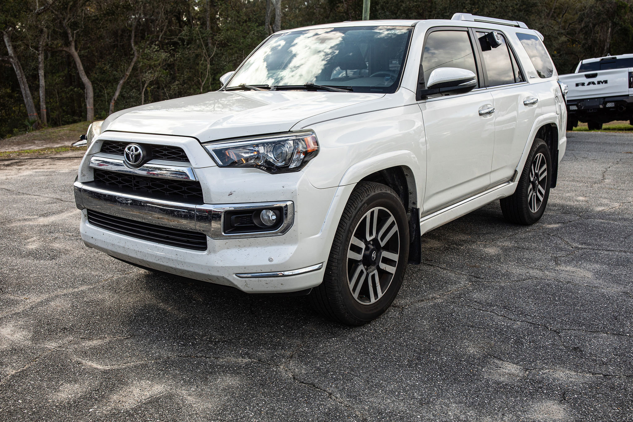 2018 Toyota 4Runner Limited's photo