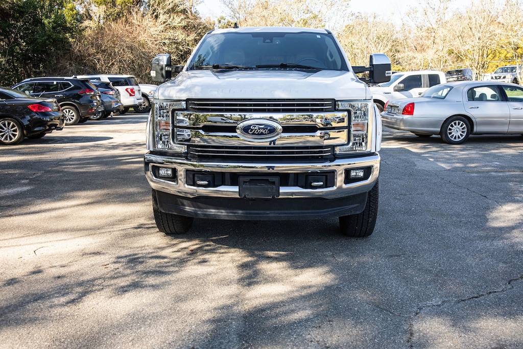 Used 2019 Ford Super Duty F-250 SRW LARIAT