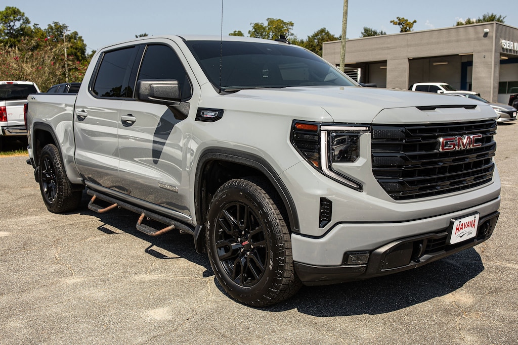 Used 2024 GMC Sierra 1500 Elevation 4WD Crew Cab 147 Elevation w/3SB