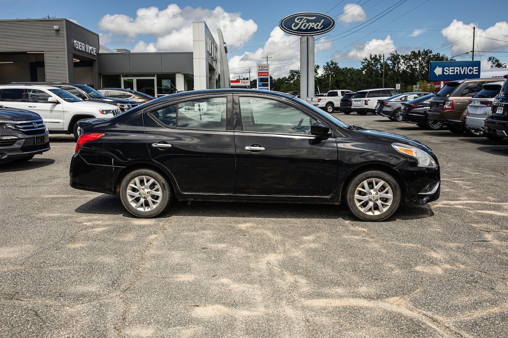 Used 2018 Nissan Versa Sedan SV SV CVT