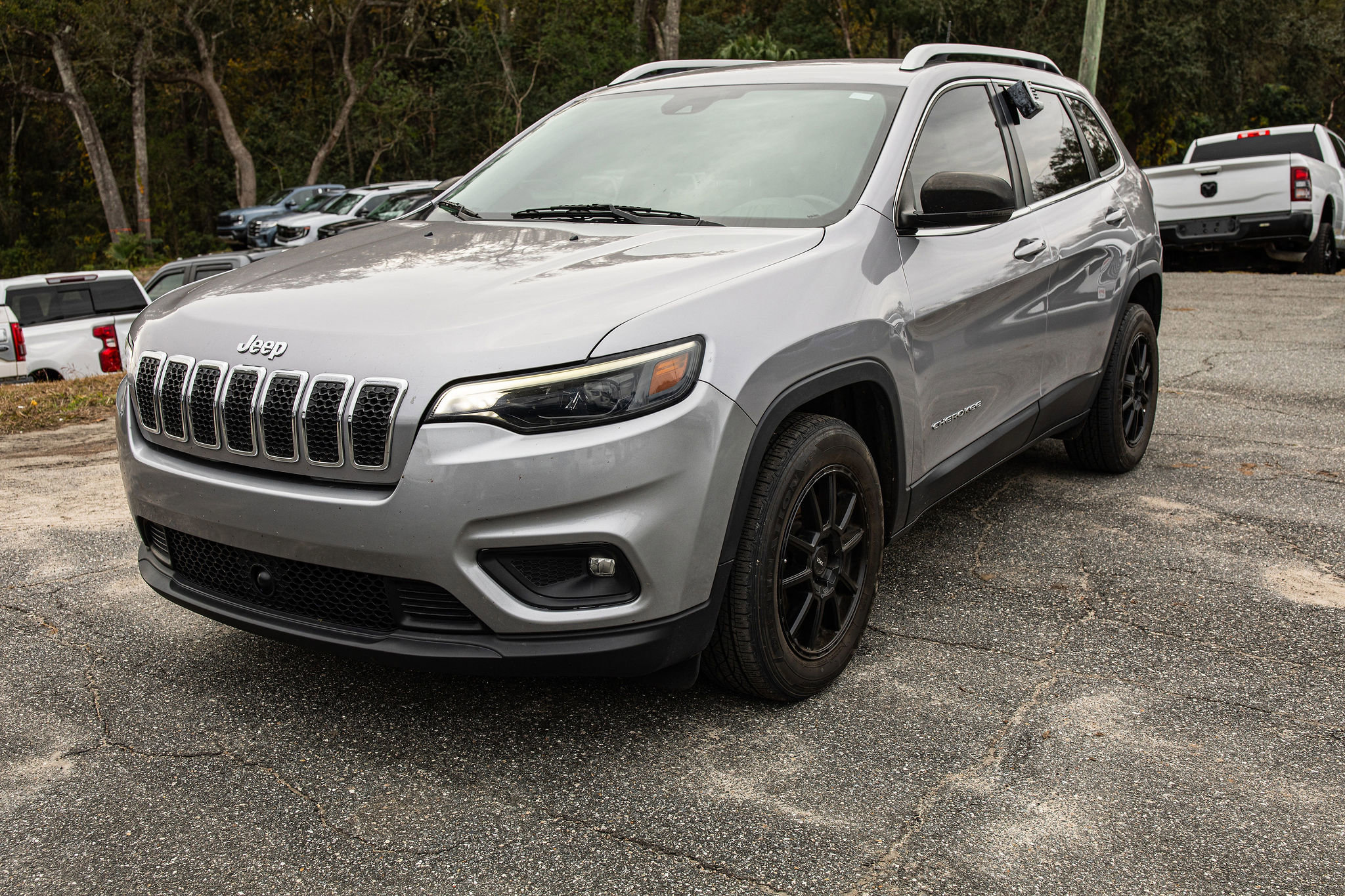 2021 Jeep Cherokee Latitude Lux's photo