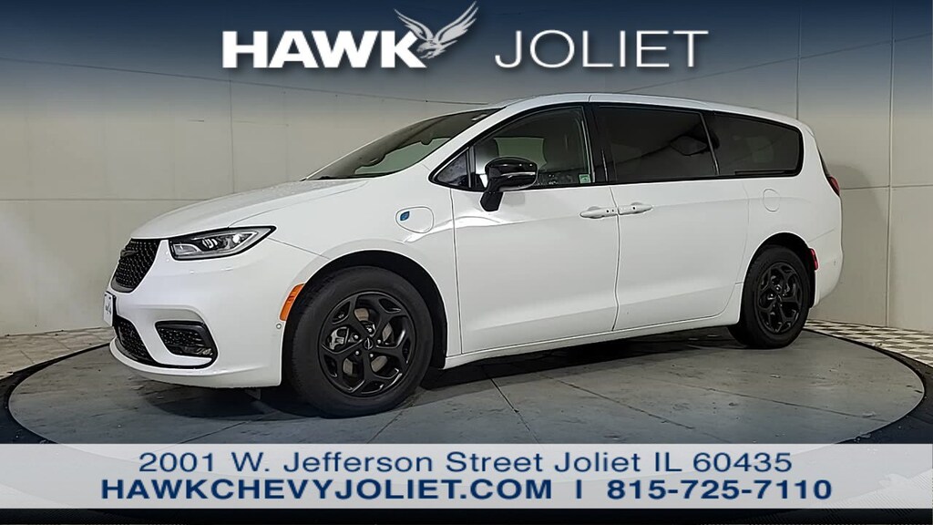 Used 2024 Chrysler Pacifica Hybrid S Appearance Pkg