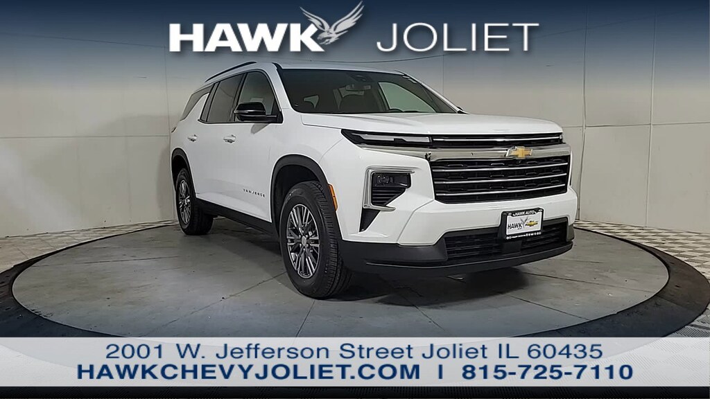 Used 2024 Chevrolet Traverse LT SUV