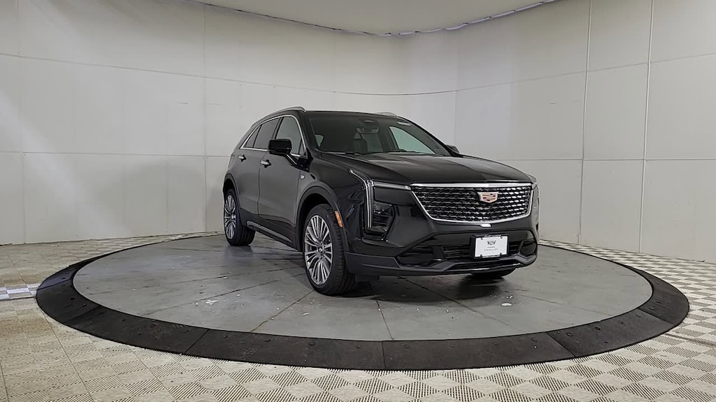 New 2024 CADILLAC XT4 Premium Luxury SUV