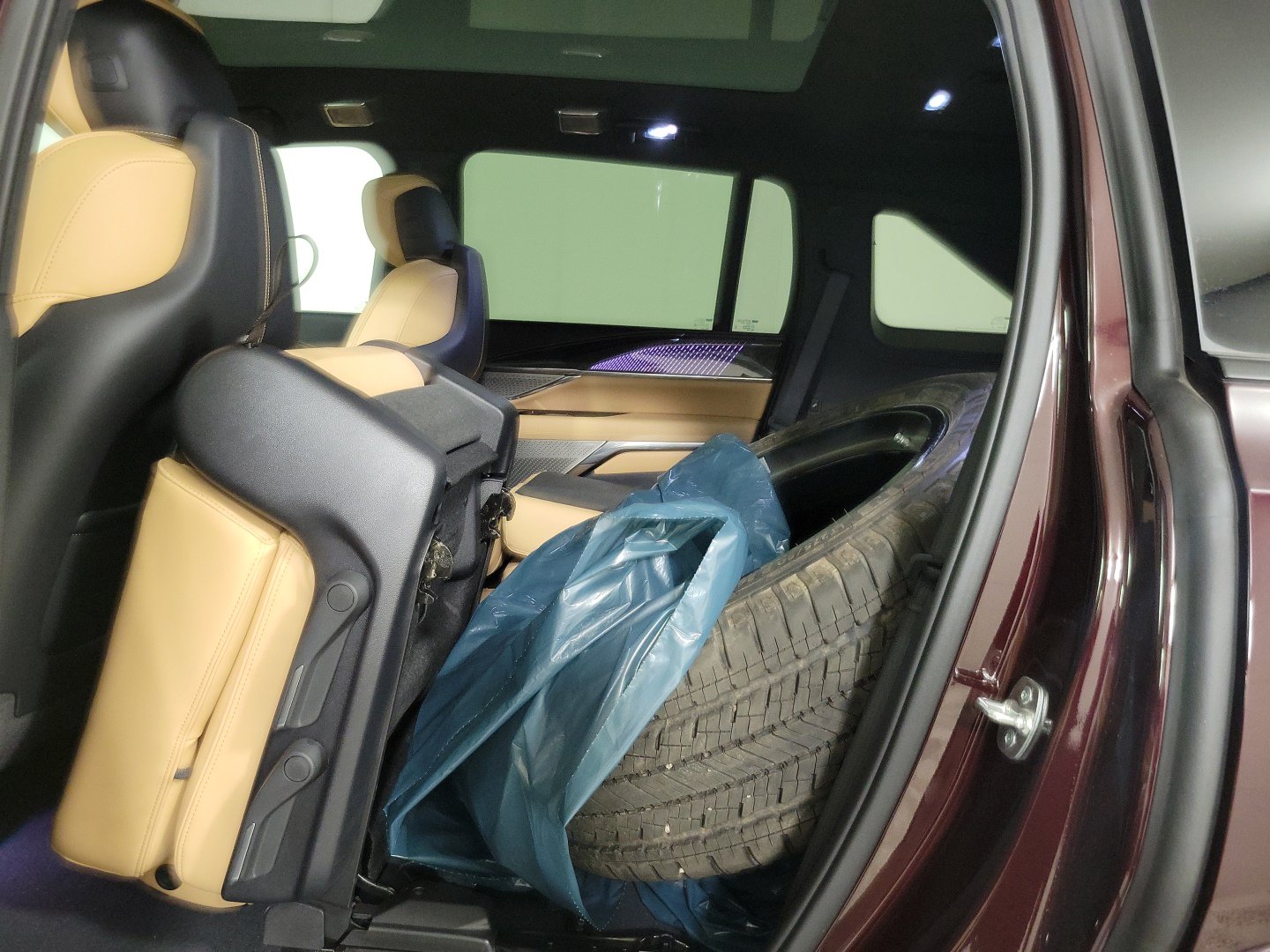 2025 Cadillac Escalade IQ Luxury 2 - Photo 25